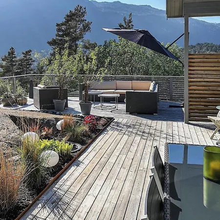 Сasa de vacaciones Stunning In With Kitchen Hebnes